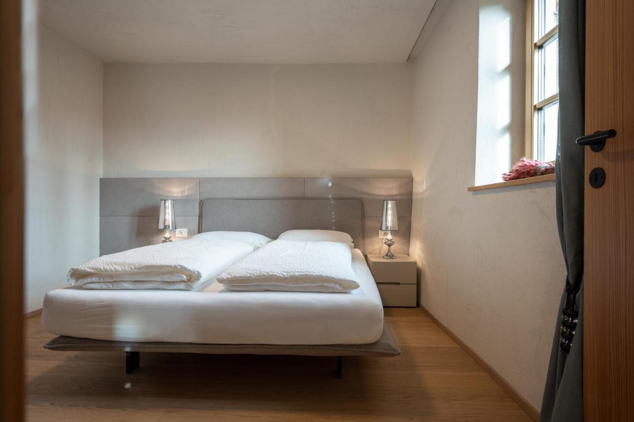 Schmitte am Sonnenwirtsplatz: Eppan's Hiking and Cycling Haven Apartment Appiano Sulla Strada Del Vino Exterior photo